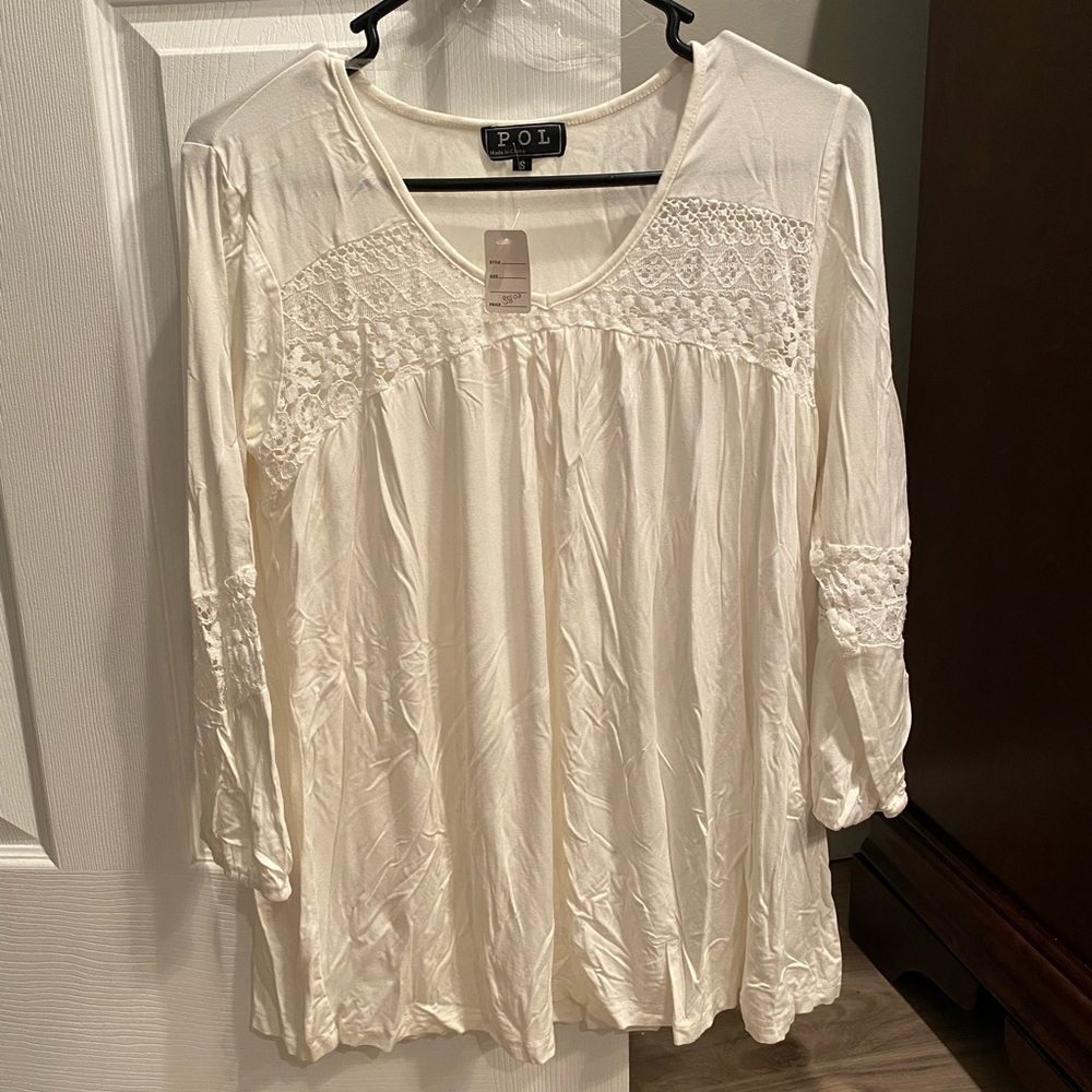 Local Boutique shirt, size small, NWT